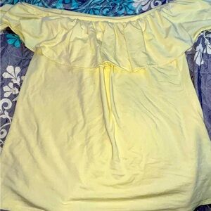 Lilly Pulitzer Off The shoulder Ruffle Blouse